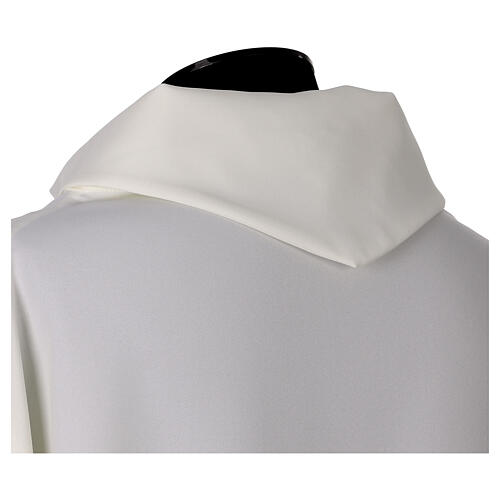 Ivory alb with pointed back collar 4