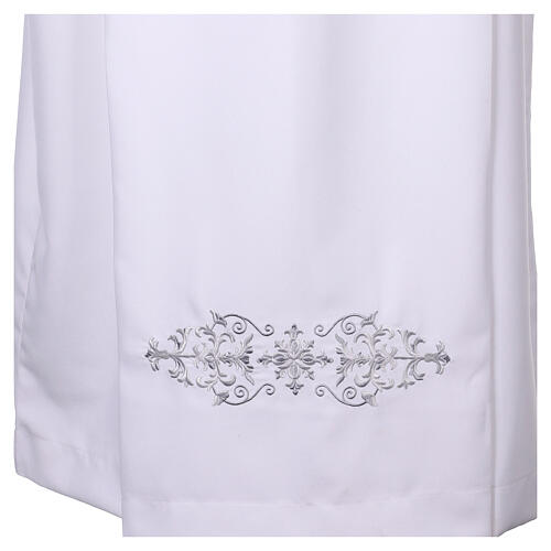 White alb with pleats, front and back embroidery 2