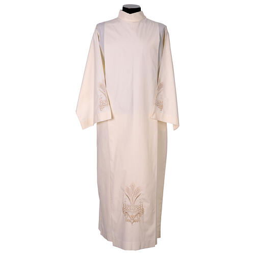 Alva cor de marfim com bordado de espigas e uvas fecho lateral 1