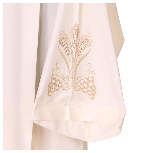 Alva cor de marfim com bordado de espigas e uvas fecho lateral 4