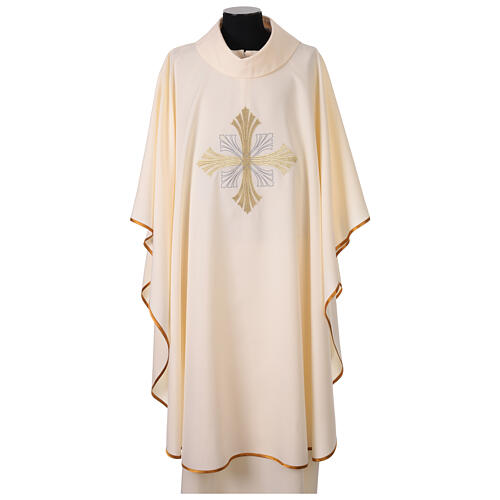 Kasel aus Polyester mit Kreuzstickerei auf Vorder- und Rückseite 5