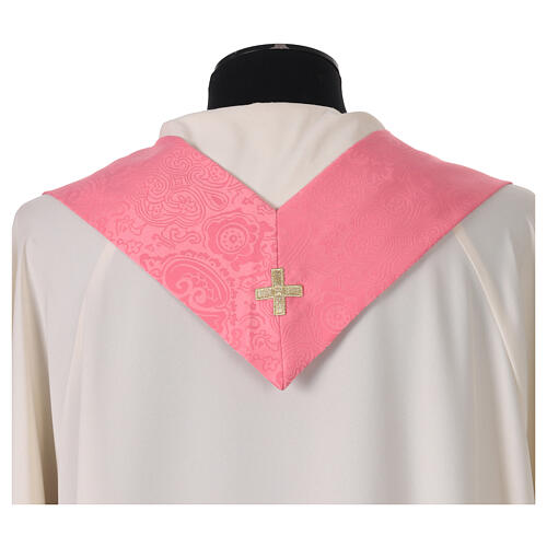 Kasel in Rosa mit Damastoptik, stilisierten Ornamenten und goldfarbenem Saum 9