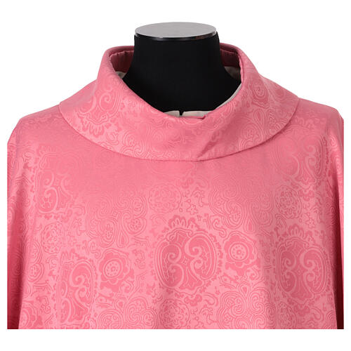 Casulla rosa adamascada adornos 2