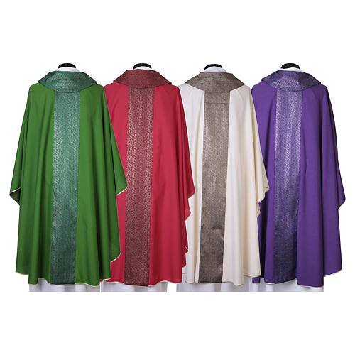 Catholic Chasuble with embroidered stolon and gold details 15