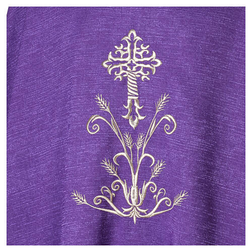 Chasuble with Wheat Decor and Damask Cross Embroidery 9