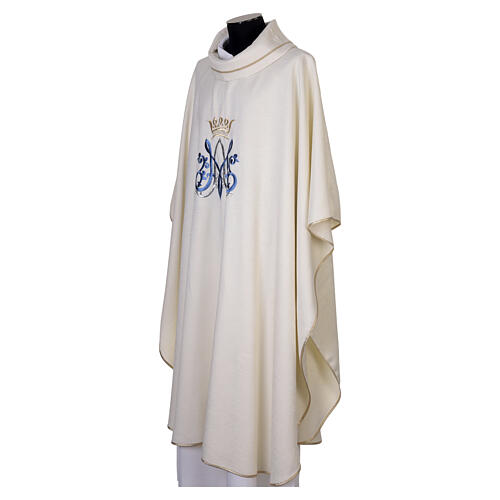 Chasuble mariale couleur ivoire broderie bleu ciel 5