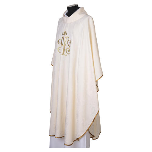 Damask chasuble with gold JHS embroidery 13