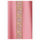 Chasuble rose 100% polyester avec galon brodé floral Gamma s2