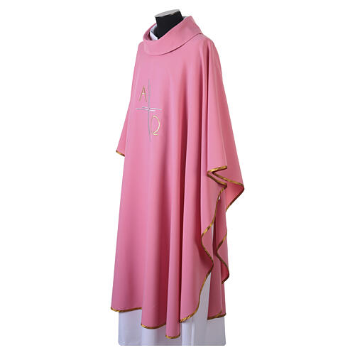 Chasuble Alpha et Oméga rose broderies or et argent 3
