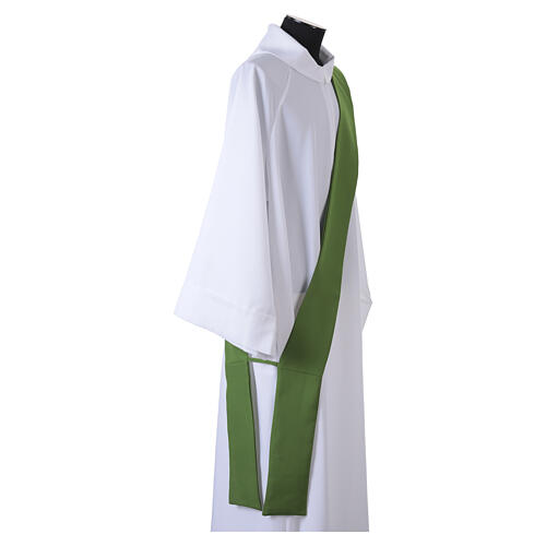 Dalmatique croix argentée broderie épis et vigne dorée 11