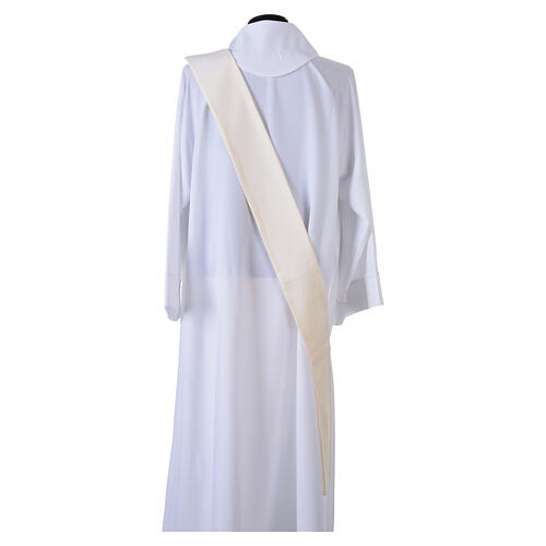 Marian ivory dalmatic with blue and gold embroidery 8