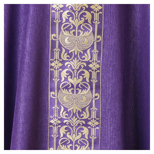 Flame textured chasuble with gold orphrey 10