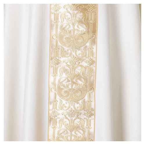 Flame-Textured Chasuble with Gold Stolon 8