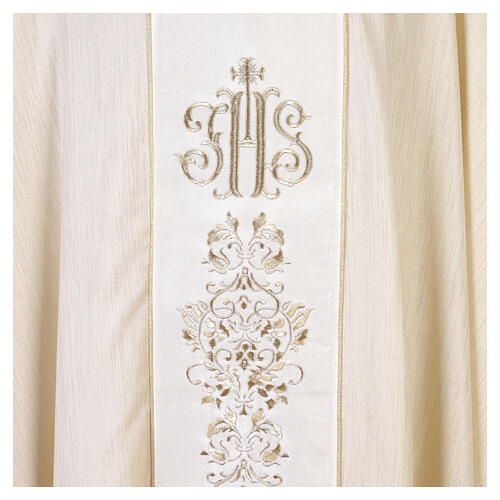 Casulla con franja JHS y bordados florales dorados de lana fría 9
