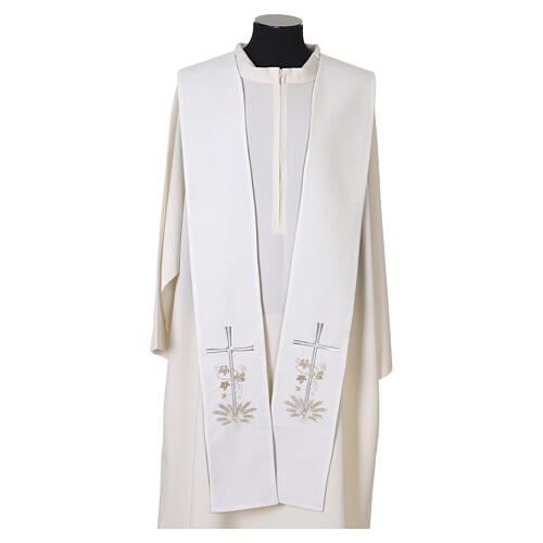 Reversible priest stole, green and white, with grapevine motif 3