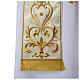 Estola de raso sacerdotal Gamma bordado dorado  floral con orlas s3