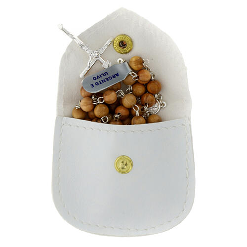 Sachet porte-chapelet en cuir blanc bouton 8x7 cm 3