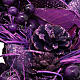 Corona navideña piñas y bayas violetas adorno navi s2