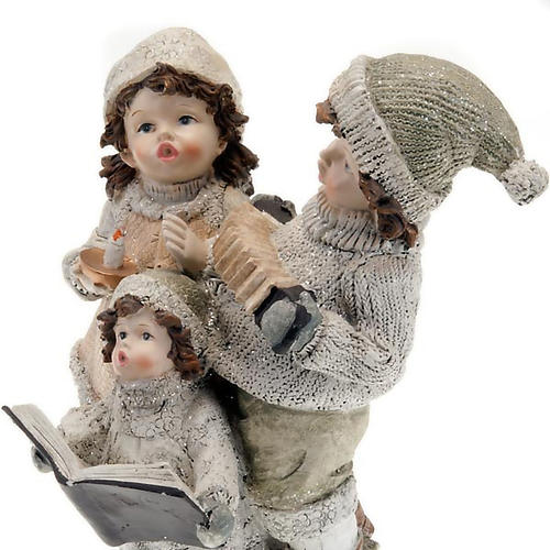 Statuetta trio bambini cantori addobbi natalizi 3