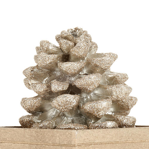 Pine cone candle, champagne color 3