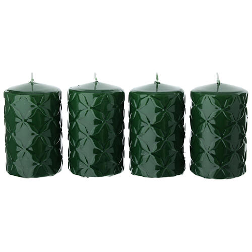 Set of 4 lacquered green candles with geometric decoration, 4x2.5 in 1