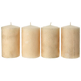 Weihnachtskerzen, Set zu 4 Stück, weiß, mit Perleffekt und goldfarbenen Akzenten – 13 × 7,5 cm