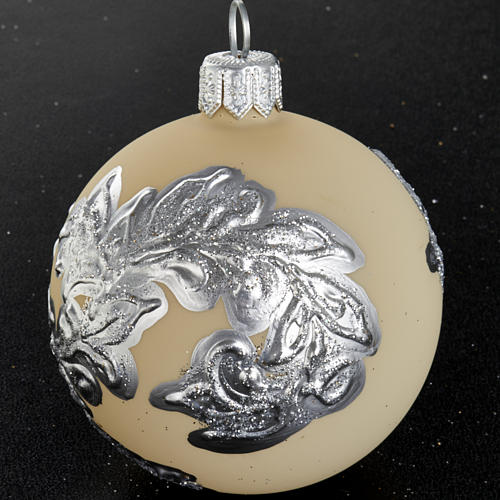 Boule de Noel décorée argent verre ivoire 6 cm 2