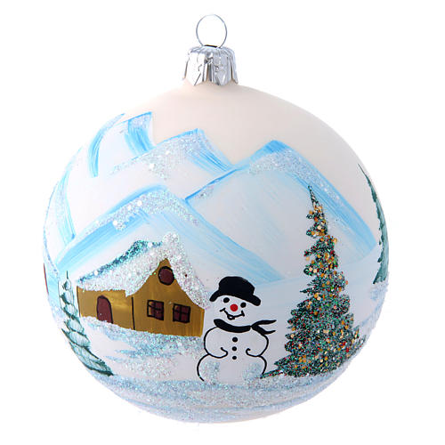 Weihnachtsbaumkugel aus Glas Grundton Weiß Motiv schneebedeckte Winterlandschaft mit Schneemann 100 mm 1