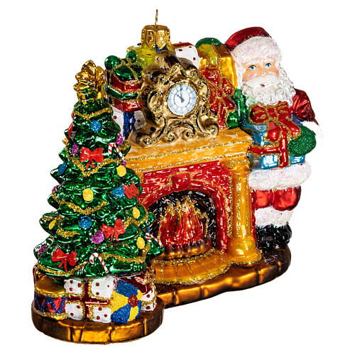 Santa Claus and fireplace, Christmas tree decoration in blown glass 4