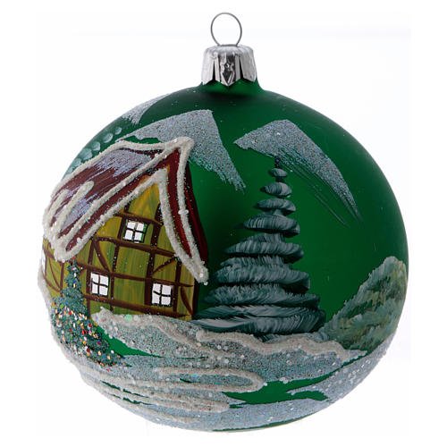 Weihnachtskugel aus Glas Grundton Grün Motiv skandinavische Hütte 100 mm 2