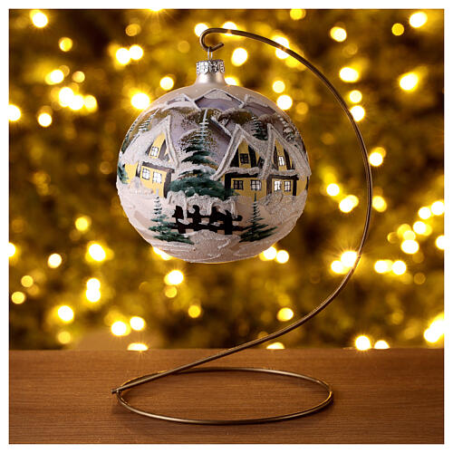 Weihnachtsbaumkugel aus mundgeblasenem Glas Motiv winterliches Alpendorf 120 mm 2