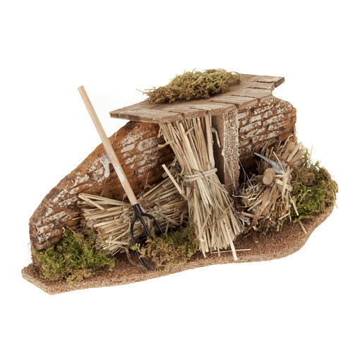 Nativity set setting, fork with straw bundles and roof 2