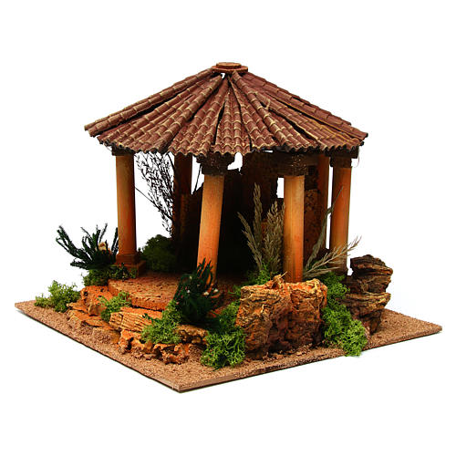 Nativity setting, Roman temple with circular roof 2