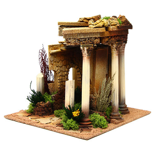 Nativity setting, Roman temple with columns and house 2