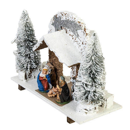 Nativity setting, stable with snow, pines and star 26x36x16cm 3