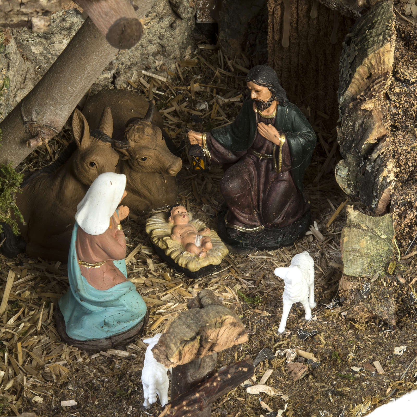 Crèche De Noël Lumineuse – Étable Miniature Avec Lumières – Déco De Ville