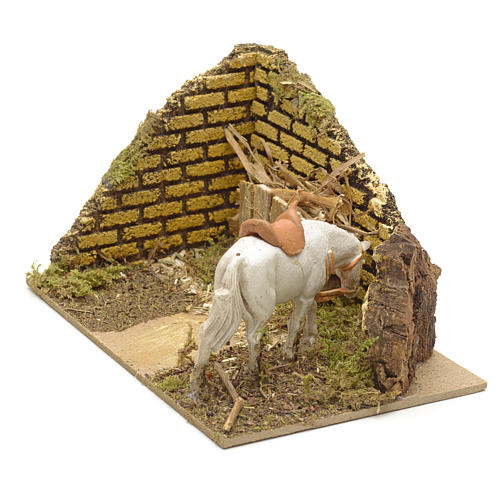 Ambiente presepe con mangiatoia e cavallo 2