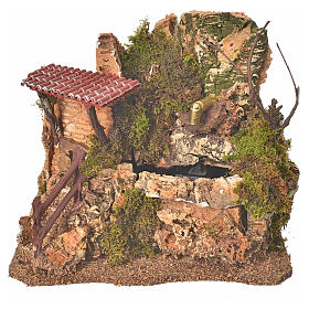 Fontaine en miniature roche et maison, décor crèche