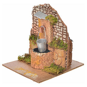 Brunnen mit Pumpe und Eimer für Krippe, 14x12x14cm