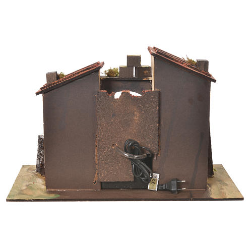 Casolare con fontana e pompa del presepe 32x50x26 cm 4