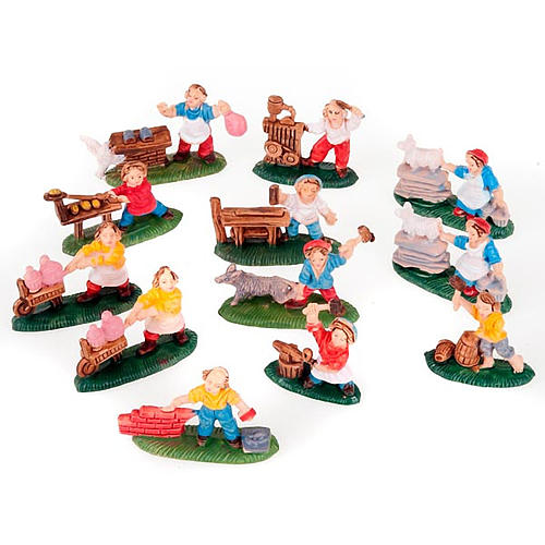 Nativity scene figurines, set of 12 assorted figurines 1