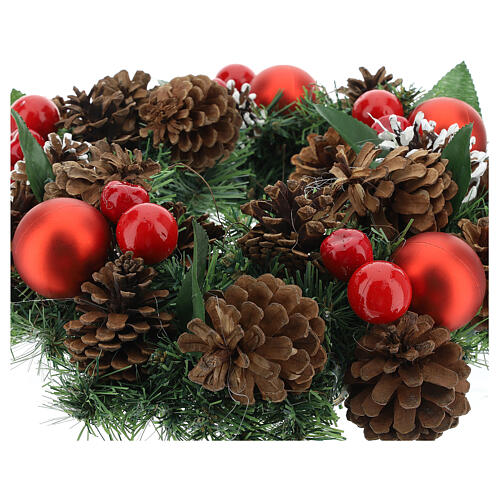 Couronne décorée Noël pommes de pin rouges et feuilles 32 cm 3