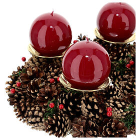 Kit pour l'Avent couronne pommes de pin rogues piques or satiné bougies rouge foncé décorées