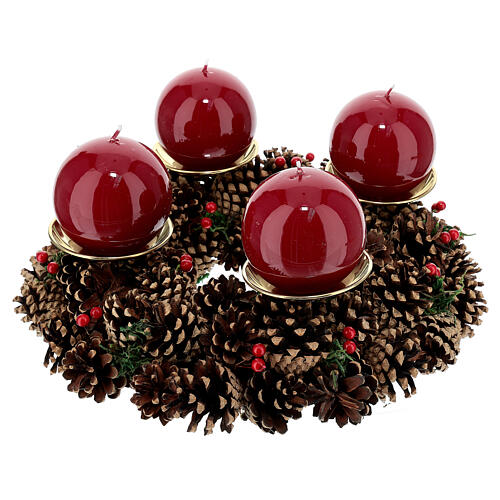 Kit pour l'Avent couronne pommes de pin rogues piques or satiné bougies rouge foncé décorées 5