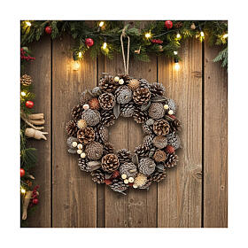 Couronne de Noël diam. 33 cm pommes de pin baies et fleurs séchées