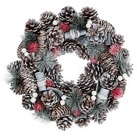 Couronne de Noël enneigée diam. 35 cm pommes de pin et feuilles