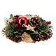 Bougeoir de Noël pour bougie 3 cm pommes de pin natures et boules rouges 17x10 cm s2