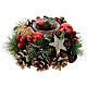 Bougeoir de Noël pour bougie 3 cm pommes de pin natures et boules rouges 17x10 cm s3