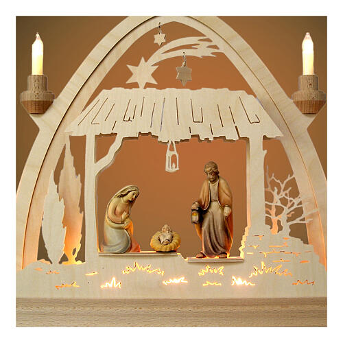 Arco natalizio legno Valgardena Natività 40x40 cm LED colorato 2