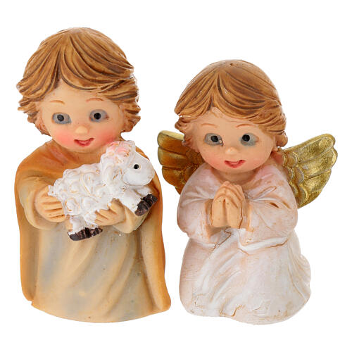 Child style nativity scene set with 10 5cm resin figurines 3